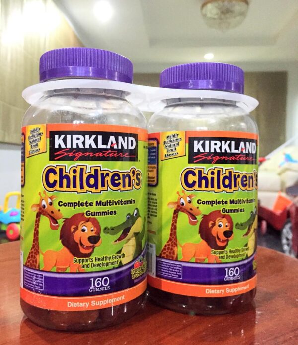 Kirkland Signature Children Multivitamin -160 Gummies - Image 3